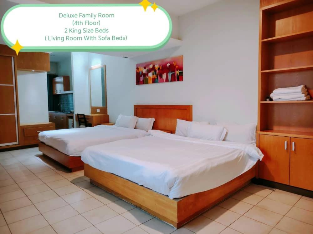 Fratini's Hotel Labuan Esterno foto