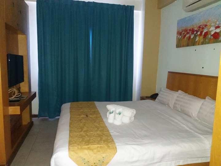 Fratini's Hotel Labuan Esterno foto