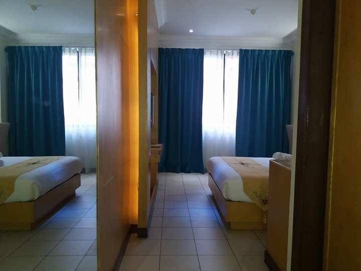 Fratini's Hotel Labuan Esterno foto